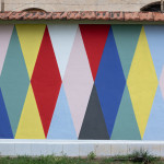 Paolo Gonzato, OUT OF STOCK, 2023, pittura al quarzo, 200x3000 cm, Palermo, Area Verde Casa di Reclusione Calogero Bona – Ucciardone.